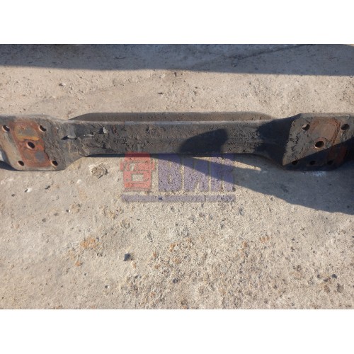 Балка передняя Renault с цапфами d58 (494)-5