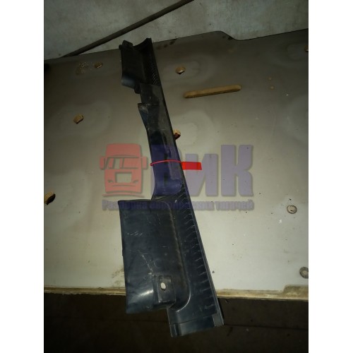 Жабо Renault Premium часть центральная (870)-1