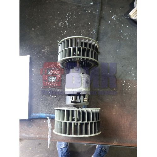 Моторчик отопителя (печки) Volvo FH 12-13 (618)