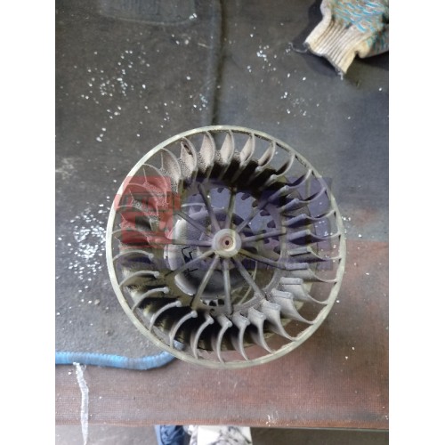 Моторчик отопителя (печки) Volvo FH 12-13 (618)-2