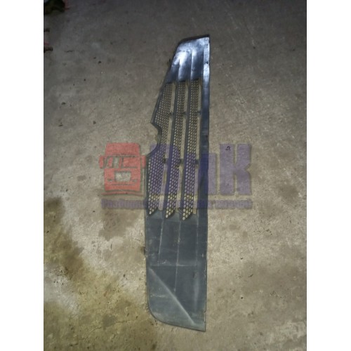 Решетка капота Renault Premium DXI (483)-2