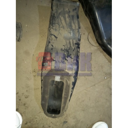 Патрубок отопителя Renault Magnum (257)-1