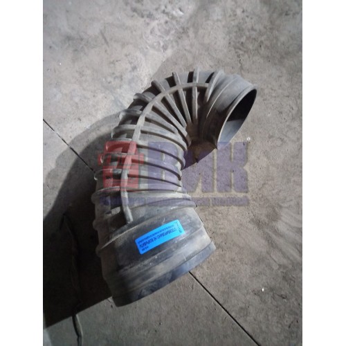 Гофра воздухозаборника Renault (158)