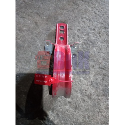 Петля крышки инструментального ящика Volvo FH (944)