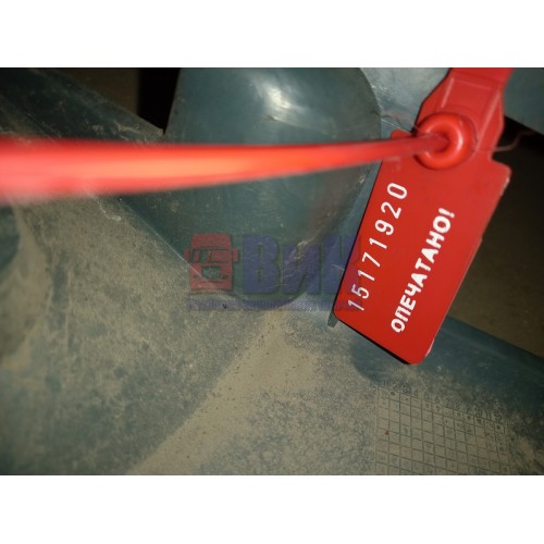 Обшивка (карта) двери DAF CF стар.обр. с динамиком RH (920)-2