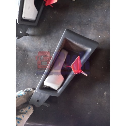 Ручка открывания двери MAN TGA внутренняя RH (692)