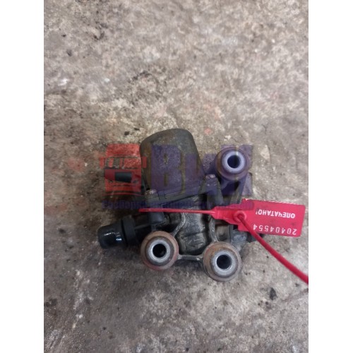 Насос дозирующий Adblue Iveco Stralis 393048 (554)