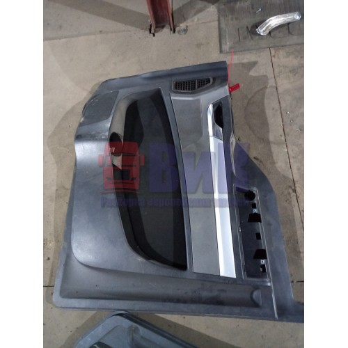 Обшивка (карта) двери MAN TGX RH (815)
