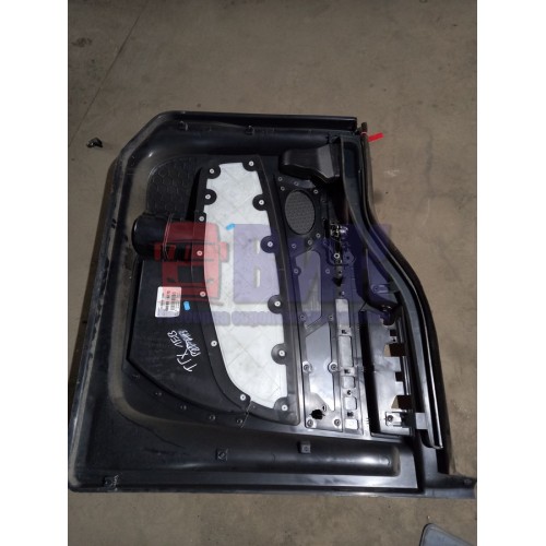 Обшивка (карта) двери MAN TGX LH (819)-1