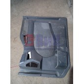 Обшивка (карта) двери MAN TGA ш.к. в сборе RH (820)