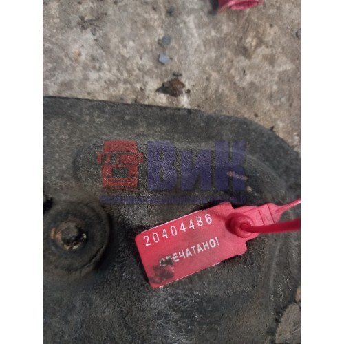 Пыльник кабины Renault T430 007618 (486)-2