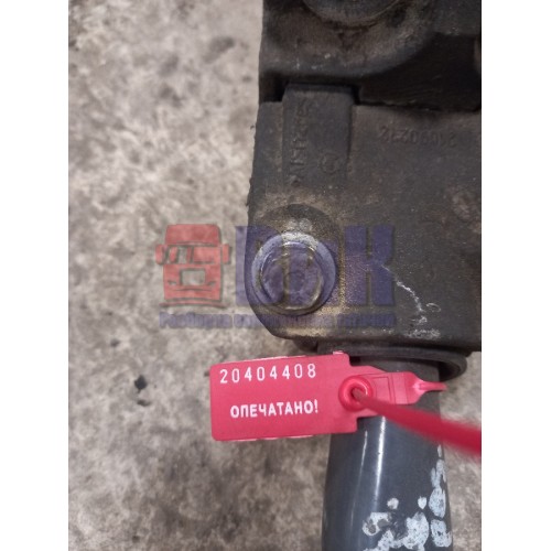 Кронштейн полукрыла (труба) Renault T430 007618 задний (408)-1