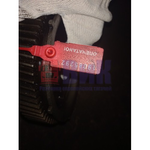 Шестерня распредвала Volvo D12A (292)-1