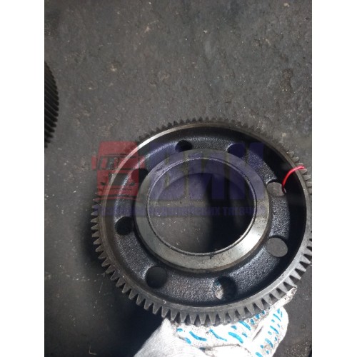 Шестерня промежуточная Volvo D12A (281)-2