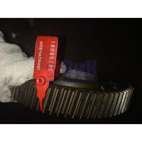 Шестерня промежуточная Volvo D12A (285)-1