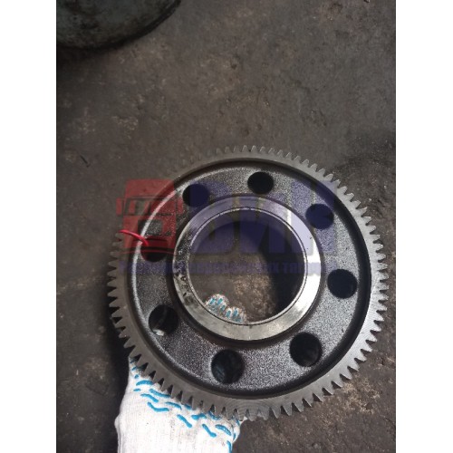 Шестерня промежуточная Volvo D12D (273)-2