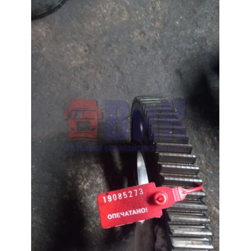 Шестерня промежуточная Volvo D12D (273)-1