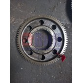 Шестерня промежуточная Volvo D12D (271)