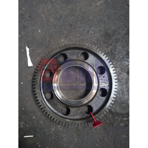 Шестерня промежуточная Volvo D12D (272)