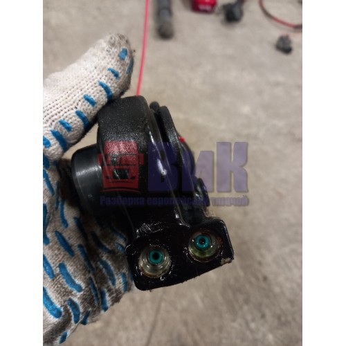 Цилиндр подъема кабины Renault T430 007618 RH (438)-1