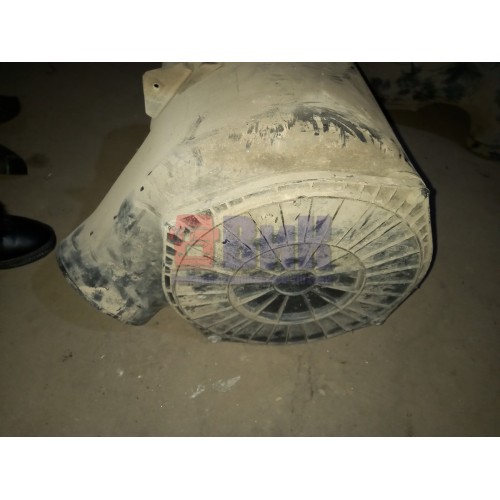 Корпус воздушного фильтра Volvo (437)-3