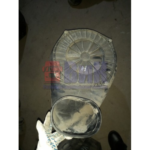 Корпус воздушного фильтра Volvo (436)-1