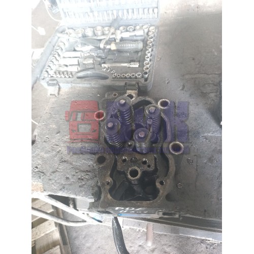 Головка блока цилиндров (ГБЦ) Scania-4 PDE (657)-1