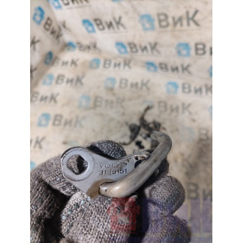 Форсунка масляная Volvo D13 (345)*-4