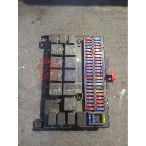 Блок предохранителей DAF 105 в сборе (322)-1