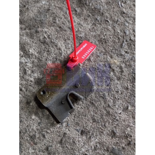 Замок инструментального ящика DAF RH (669)