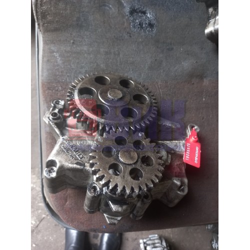 Насос масляный  Renault DCI-420 (575)