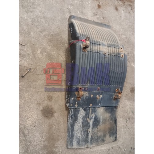 Крыло переднее LH Volvo FH 138807 деф. (217)-3