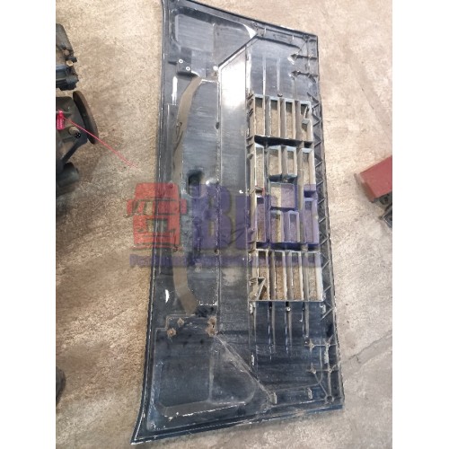 Капот Volvo FH 138807 (204)-1