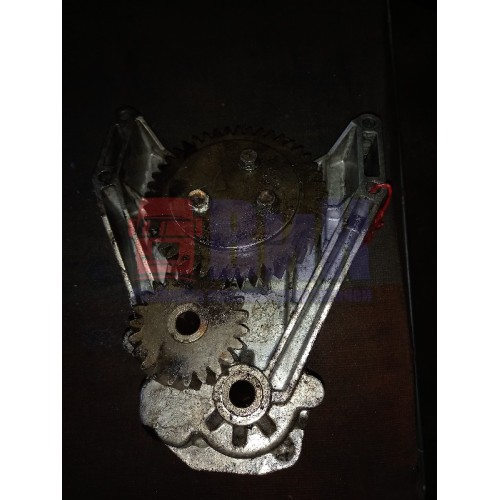 Насос масляный Volvo D12D (077)