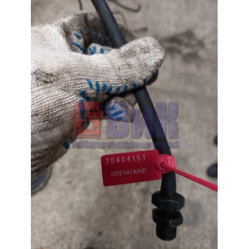 Трубка топливная Volvo FH 138807 D12C (151)-1