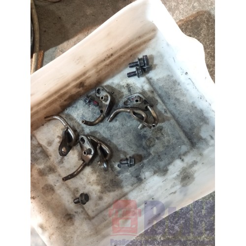 Форсунка масляная Volvo D12D (011)*-5