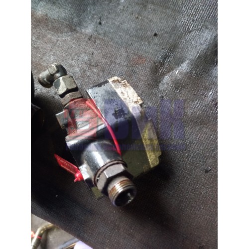 Топливный насос низкого давления (ТННД) Iveco stralis 380872 Cursor 10 (763)-2