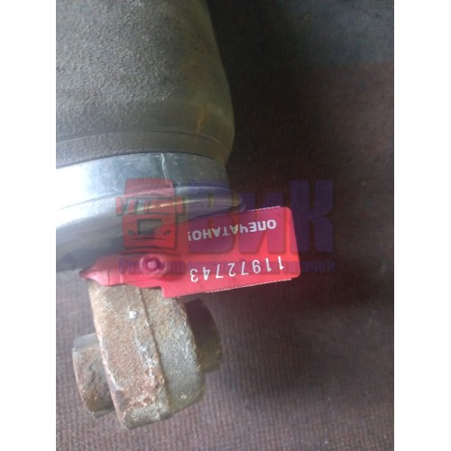 Подушка под кабину Renault T-серия задняя (743)-1