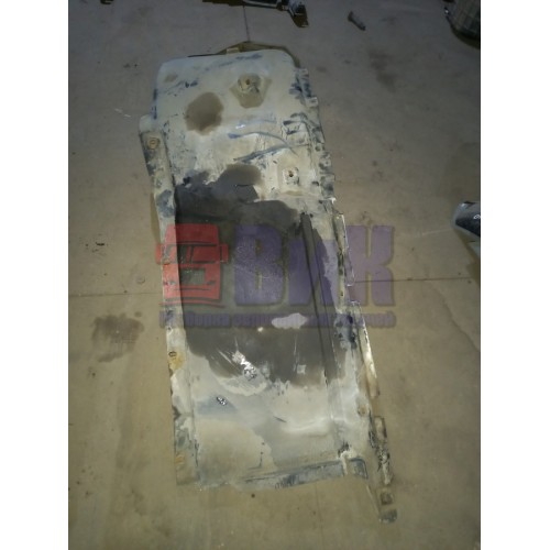 Подкрылок под кабину RH Mercedes (154)-3