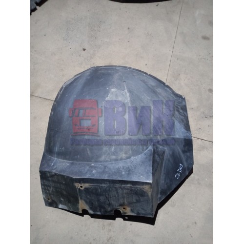 Подкрылок под кабину Renault Magnum DXI задний LH (143)