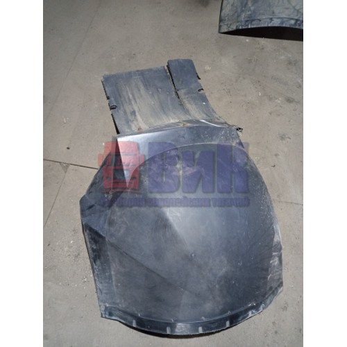 Подкрылок под кабину Renault Magnum DXI с брызговиком задний LH (138)