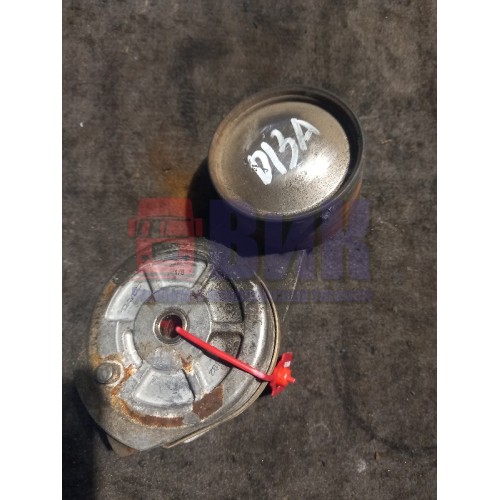 Ролик натяжной Volvo D13A (997)-1