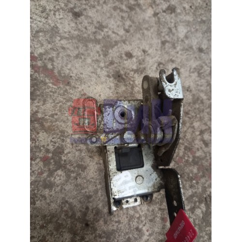 Замок двери Volvo FH 138807 RH (023)