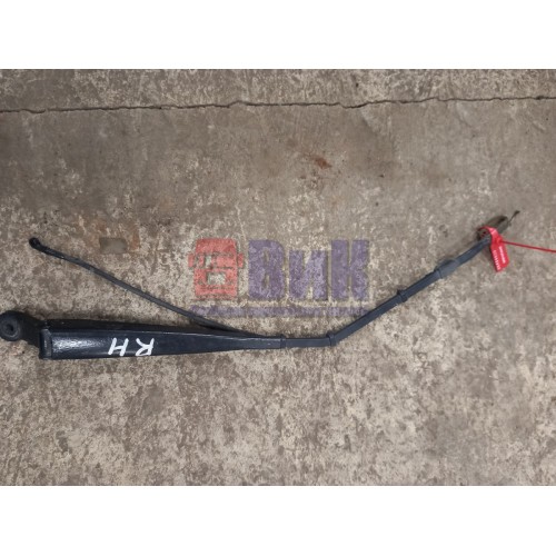 Поводок дворников Volvo FH 138807 (030)