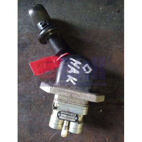 Кран ручного тормоза Renault Mack 430/440 Wabco (968)