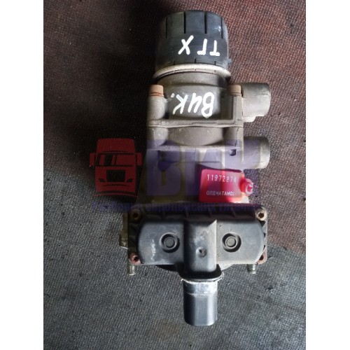 Кран главный тормозной MAN TGX KNORR (974)-3