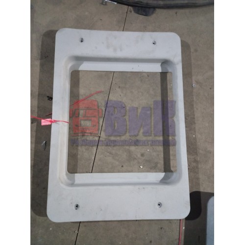 Накладка на люк Renault DXI (026)