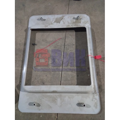 Накладка на люк Renault DXI (026)-1