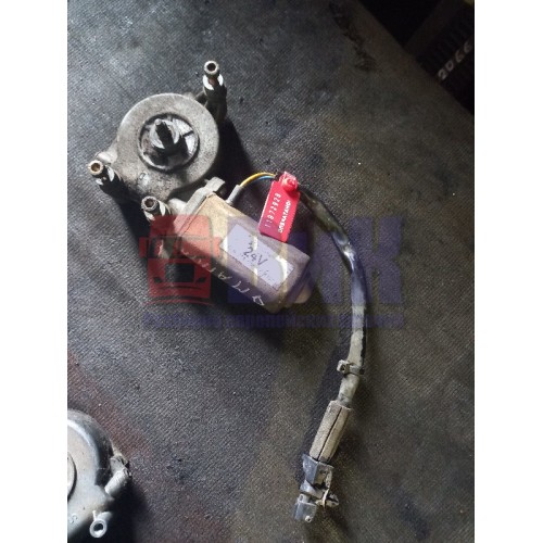 Моторчик стеклоподъемника Renault Premium RH (928)