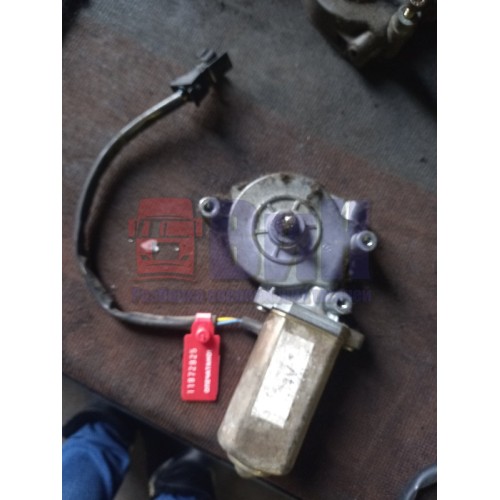 Моторчик стеклоподъемника Renault Premium LH (925)